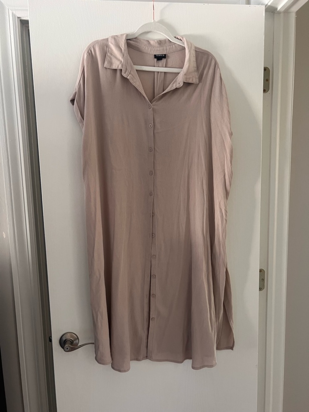 Torrid Light Tan Button-Up Shirt Duster Size 2